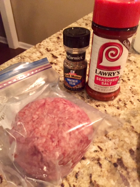 Save time cooking and get dinner on the table quick with this beef freezer cooking plan. Use the shopping list and steps to make 36 meals in 1 hour.