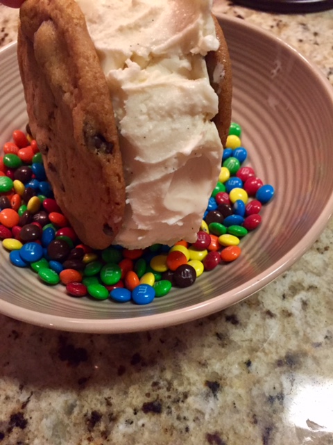 Homemade Ice Cream Cookie Sandwiches - Cookies, ice cream, and M&M's all in one? Yes, give me the most delicious, over the top treat!! Homemade Ice Cream Cookie Sandwiches - Cookies, ice cream, and M&M's all in one? Yes, give me the most delicious, over the top treat!!