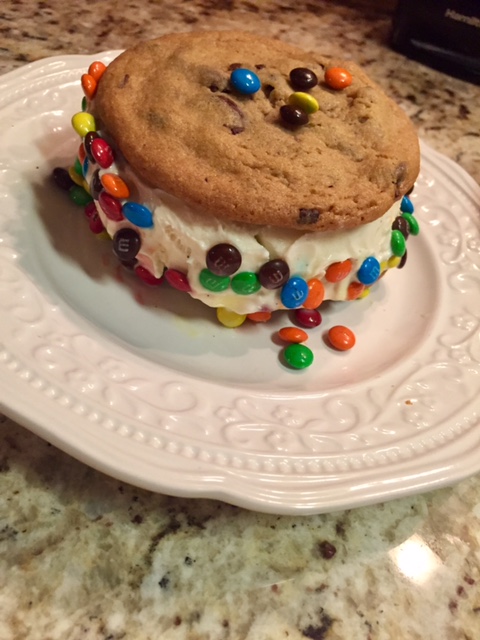 Homemade Ice Cream Cookie Sandwiches - Cookies, ice cream, and M&M's all in one? Yes, give me the most delicious, over the top treat!! Homemade Ice Cream Cookie Sandwiches - Cookies, ice cream, and M&M's all in one? Yes, give me the most delicious, over the top treat!!
