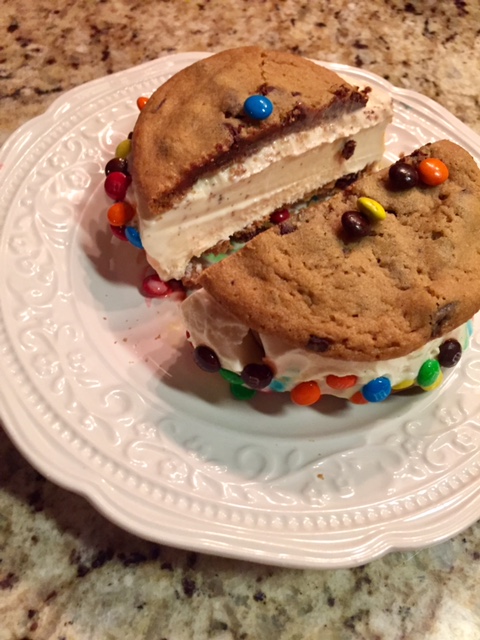 Homemade Ice Cream Cookie Sandwiches - Cookies, ice cream, and M&M's all in one? Yes, give me the most delicious, over the top treat!! Homemade Ice Cream Cookie Sandwiches - Cookies, ice cream, and M&M's all in one? Yes, give me the most delicious, over the top treat!!