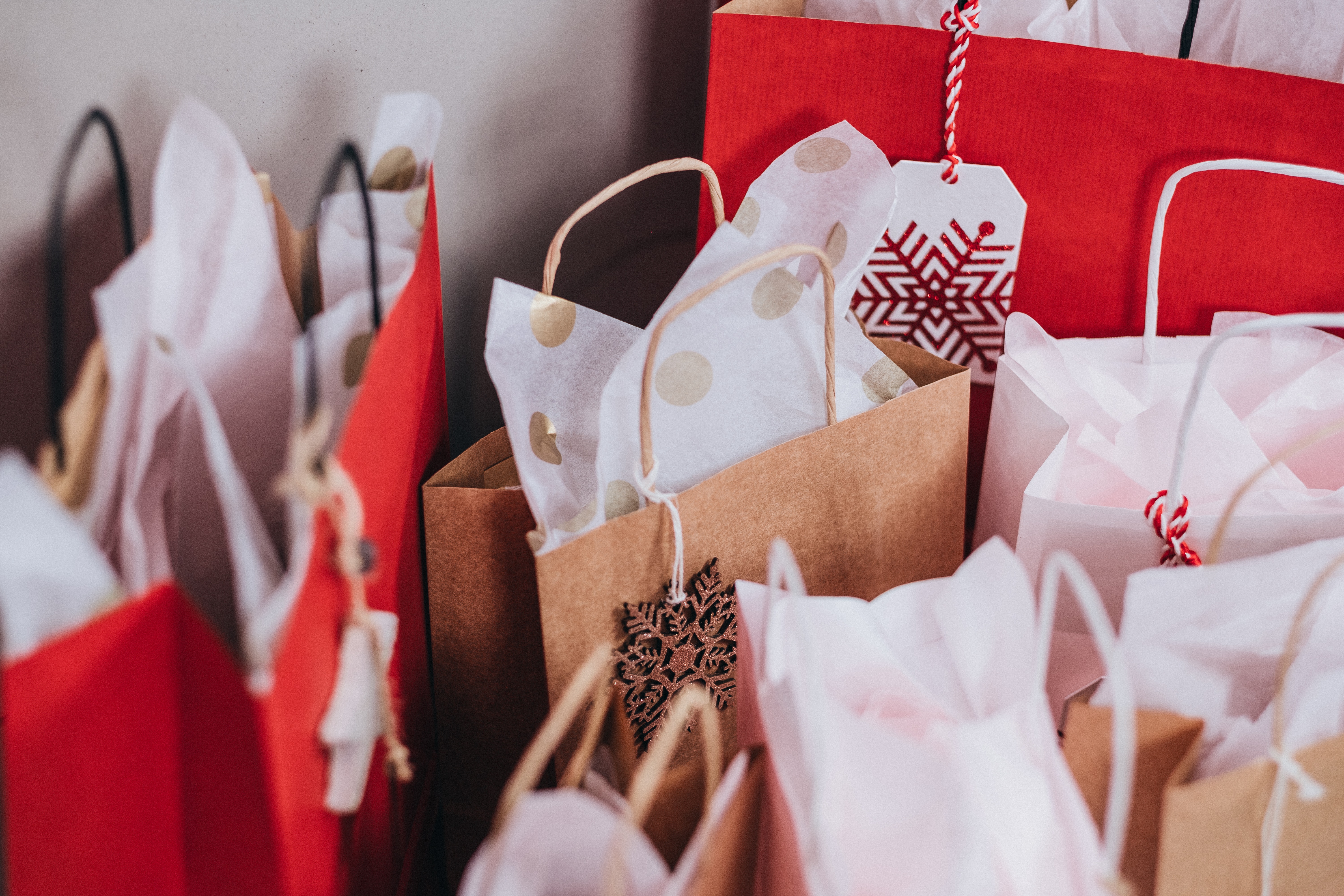 The holidays can get expensive, but they don't have to. These are my favorite ways to save money on Christmas gifts. Get creative and play games, give DIY gifts, or set price limits.