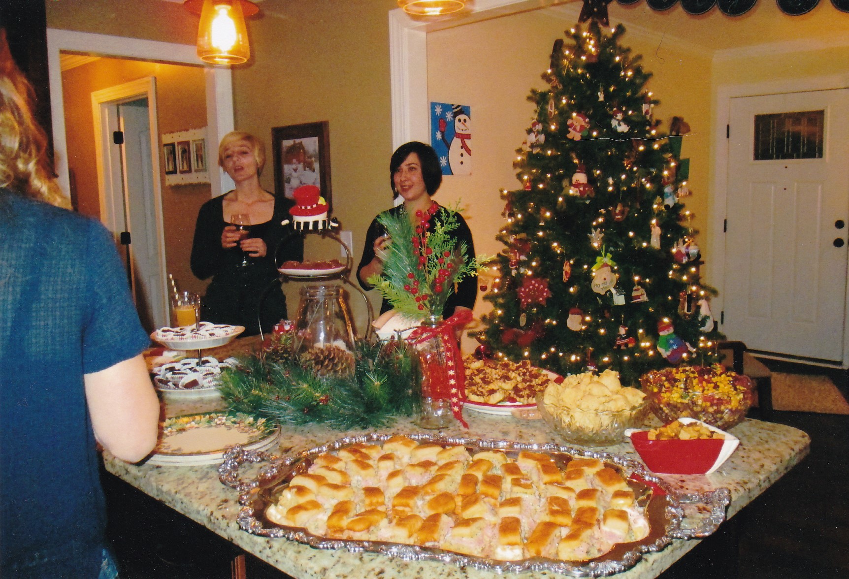 How to host a Favorite Things Party the easy and inexpensive way. Each guest gets to take home a few of other guest's favorite things!