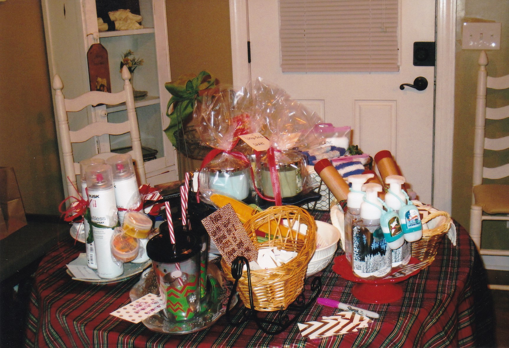 How to host a Favorite Things Party the easy and inexpensive way. Each guest gets to take home a few of other guest's favorite things!