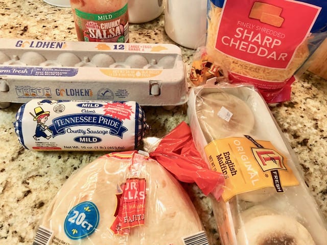 Stick to your grocery budget with this free and easy to use grocery budget tracker. Combine this free printable with meal planning and other grocery saving tips to finally stick to your grocery budget.