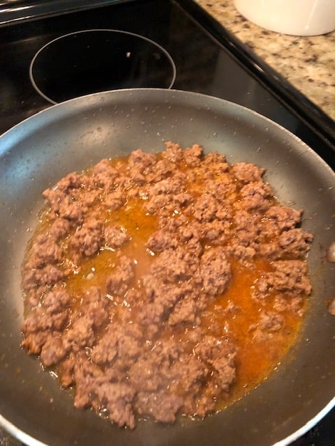 Use this quick freezer cooking plan to make 22 meals in just 30 minutes. Get your freezer stocked with these easy make ahead meals to feed your family on busy nights. These freezer meals are easy and you may already have most of the ingredients. Perfect for beginners, as some meals are no cook freezer meals.