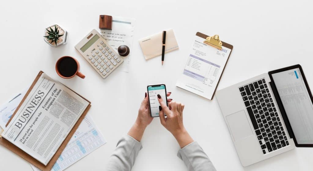 Learn the 6 ways to pay off debt quickly even if when you're broke or on one income. Use these tips to pay off our house or other debt quickly!