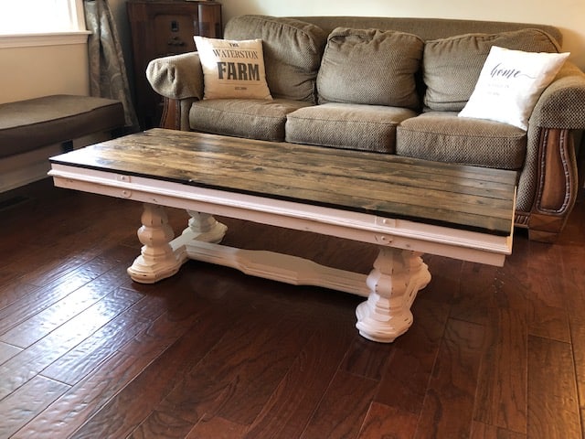 Check out this amazing DIY wooden glasstop painted coffee table makeover! The before and after will give you ideas for a rustic farmhouse look!