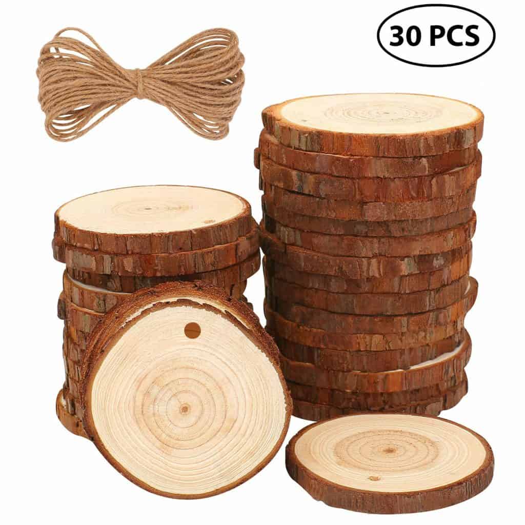 Shop these unique and inexpensive Christmas gifts for teachers perfect from kids or from students. DIY gifts, gifts under $10, and gifts under $25.