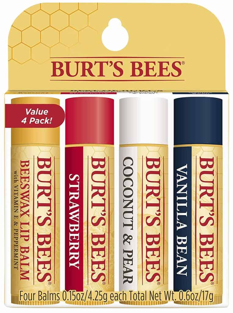 Shop these unique and inexpensive Christmas gifts for teachers perfect from kids or from students. DIY gifts, gifts under $10, and gifts under $25.