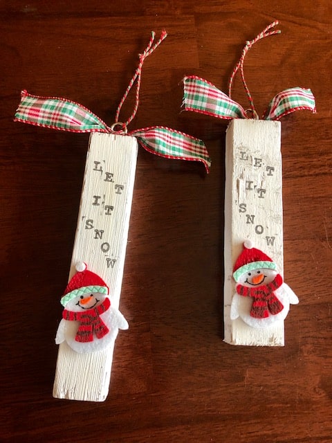 Make your own easy, rustic DIY Christmas ornaments with tobacco sticks. These are perfect for kids, to sell, for gifts, or to decorate your tree. 