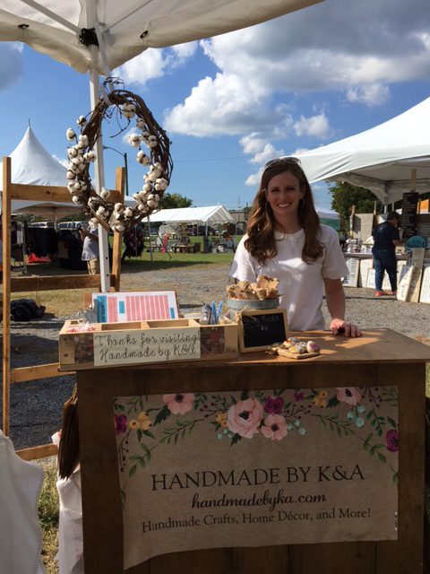 Learn the best tips and tricks for selling at craft fairs and online from an expert in this interview all about products, display, pricing, and more!