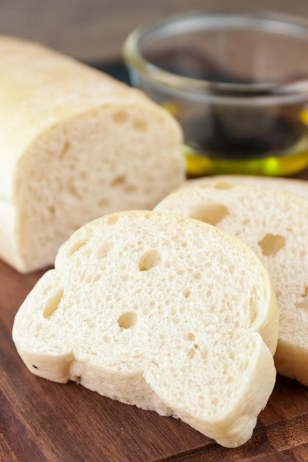 Make your own bread with these easy homemade bread recipes today. No knead, no yeast, flatbread, wheat, white, rolls, and dutch oven recipes!