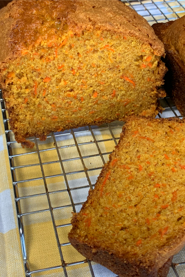 Make your own bread with these easy homemade bread recipes today. No knead, no yeast, flatbread, wheat, white, rolls, and dutch oven recipes!