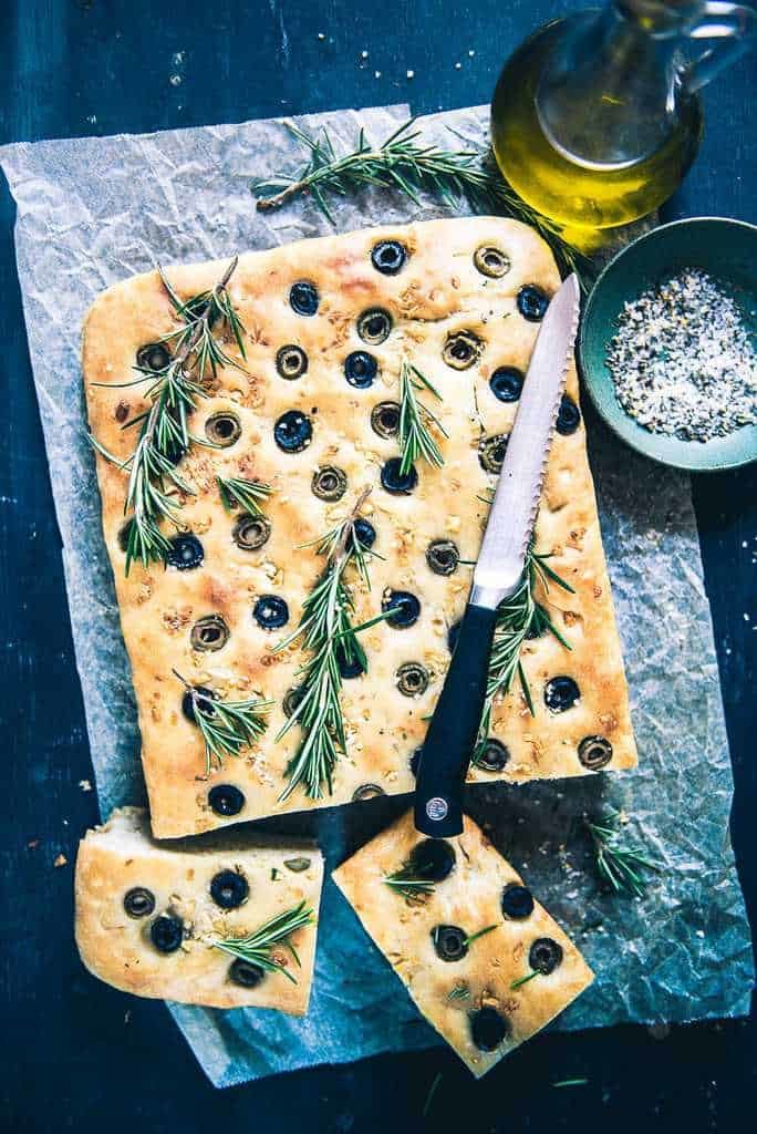Make your own bread with these easy homemade bread recipes today. No knead, no yeast, flatbread, wheat, white, rolls, and dutch oven recipes!