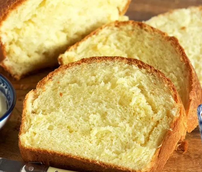 Make your own bread with these easy homemade bread recipes today. No knead, no yeast, flatbread, wheat, white, rolls, and dutch oven recipes!