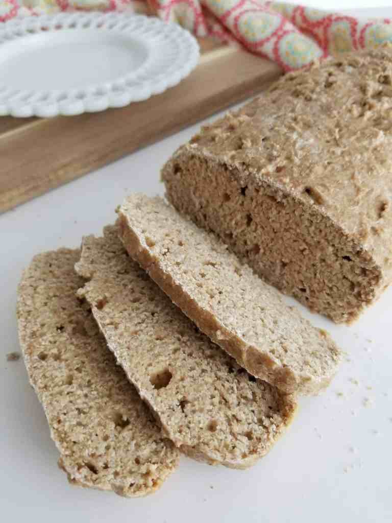 Make your own bread with these easy homemade bread recipes today. No knead, no yeast, flatbread, wheat, white, rolls, and dutch oven recipes!