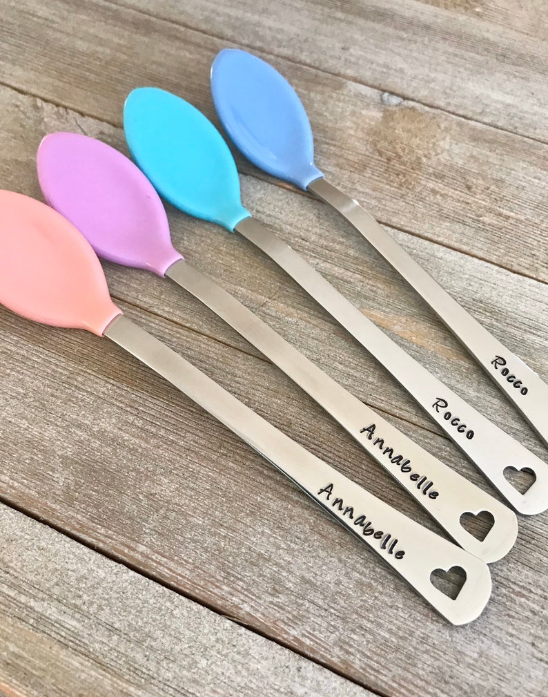 These are the best baby girl gift ideas! I love these cute, unique gifts - especially the personalized gifts with names and monograms!