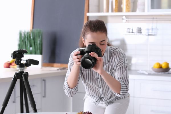 Want to start a cookie cake business from home? Learn how to turn your love of baking into extra income with tips for cottage food laws, pricing cookie cakes, finding customers, setting up a simple menu, marketing locally, and building a small home bakery business.